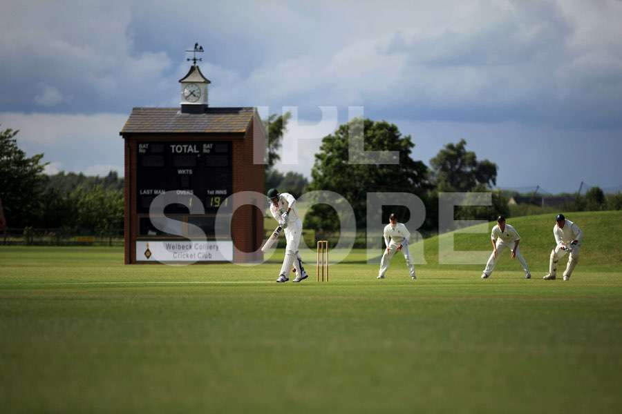 Cricket wicketkeeper